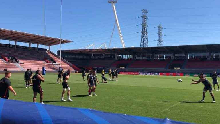 classic at Stade Toulousain to face La Rochelle