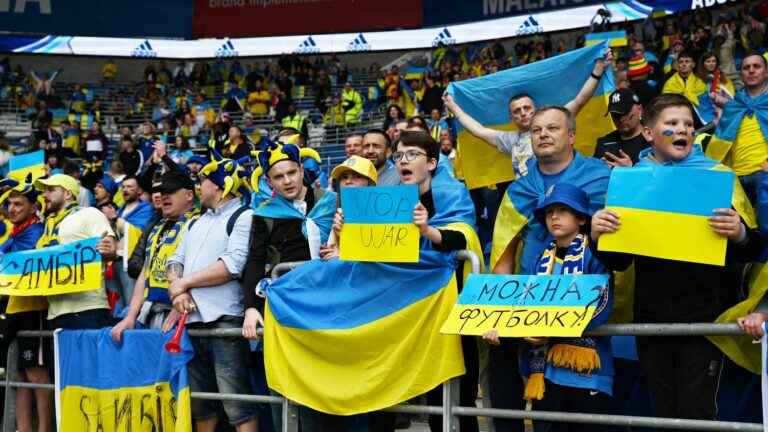 despite the elimination of Ukraine, “this match united us a little more”, assure the supporters