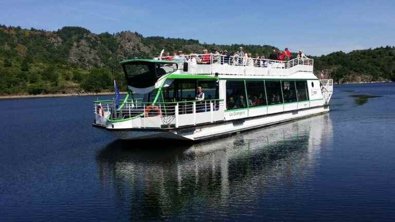 discovery cruise of the Loire Gorges