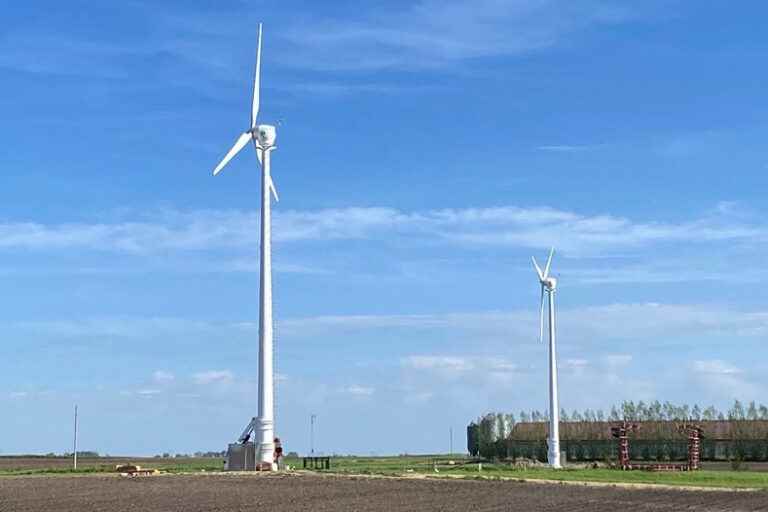 ecycle |  Europe discovers Quebec wind turbines