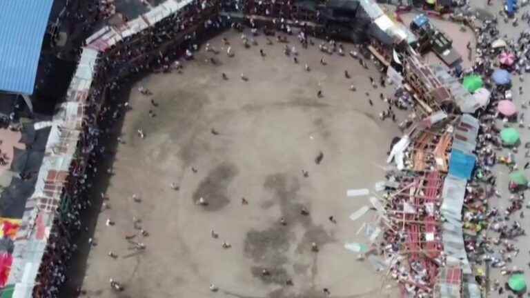 four dead and 300 injured after the collapse of an arena