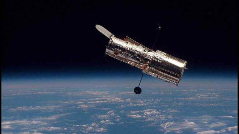 how the Hubble Space Telescope popularized the cosmos