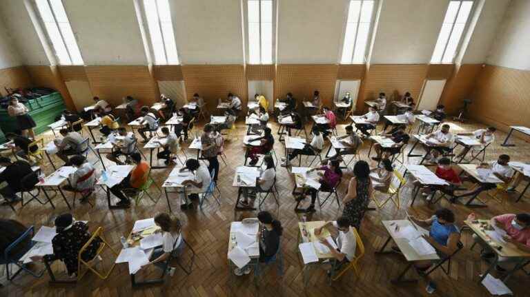 more than 500,000 high school seniors take the dreaded philosophy test today