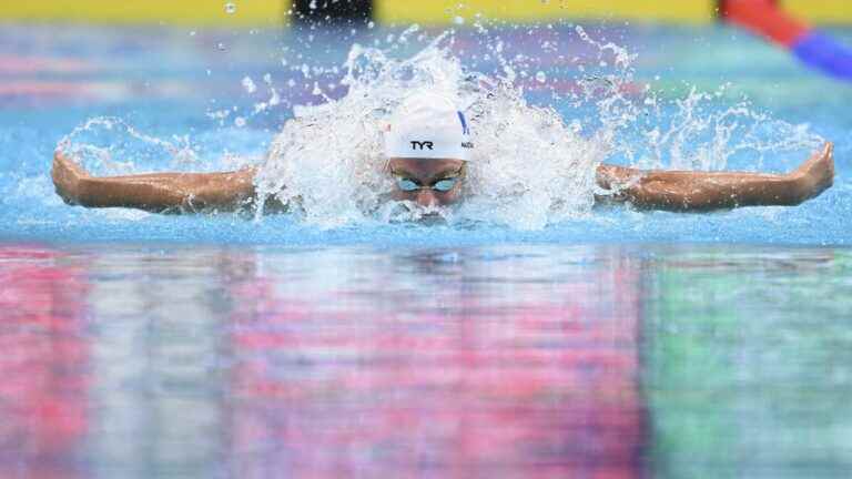 relive the record final of Léon Marchand, vice-world champion in the 200 meter butterfly