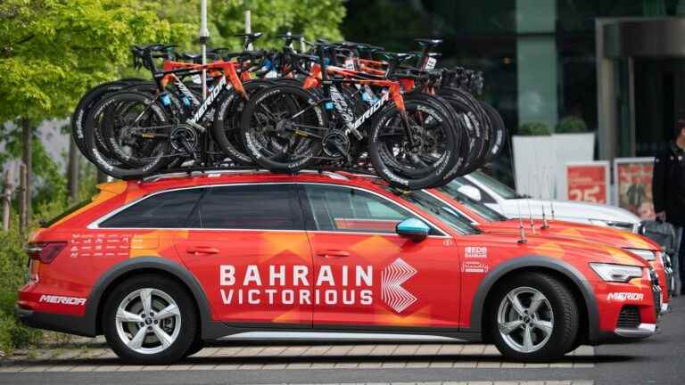 searches of riders and members of the Bahrain-Victorious team four days before the start