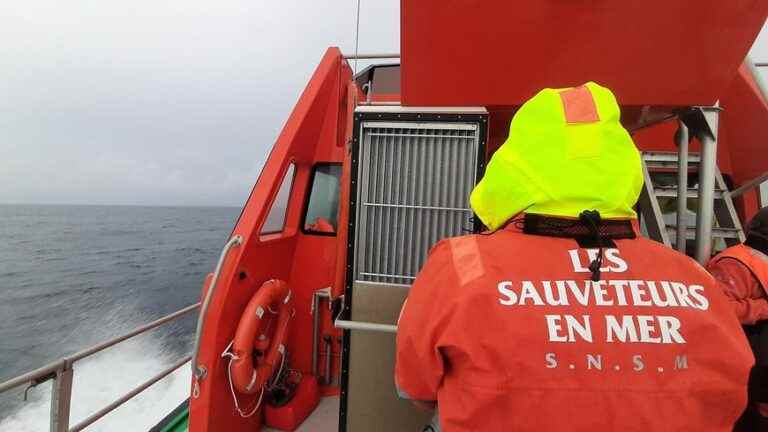 significant resources deployed to find two people in a boat at sea