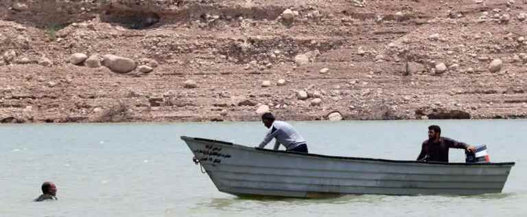 22 dead after floods in Iran