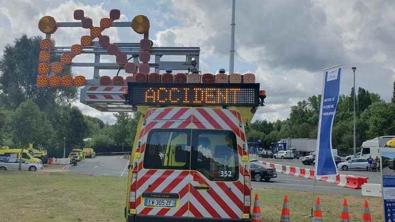 A car rolls several times, the highway cut between Montauban and Toulouse