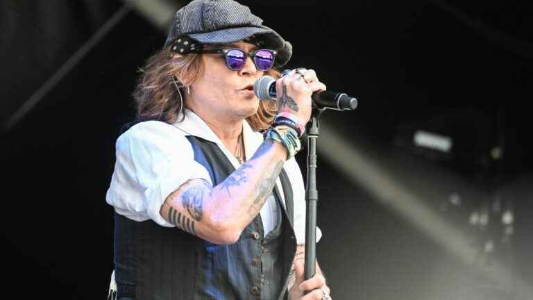 Actor and singer Johnny Depp is teaming up with Jeff Beck for an album and a tour, weeks after his trial