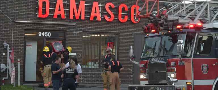 Arson in a business in Ahuntsic-Cartierville