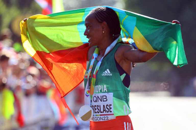 Athletics |  Ethiopian Gotytom Gebreslase world marathon champion