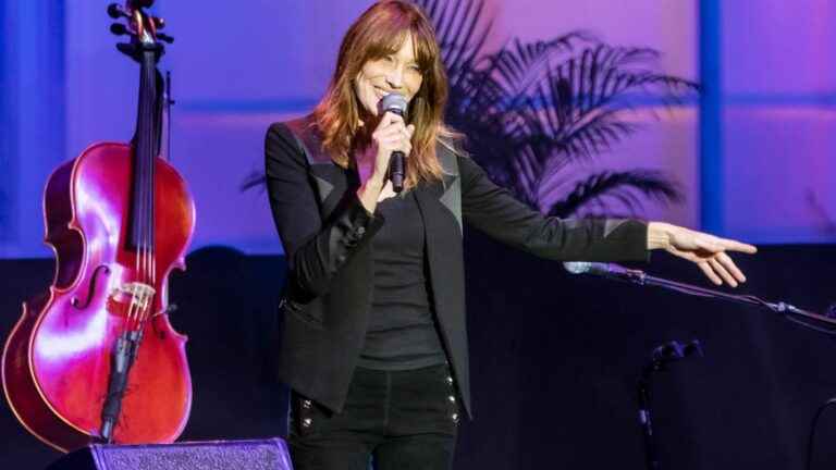 Behind our voices.  Carla Bruni with poets (and especially with René Char)