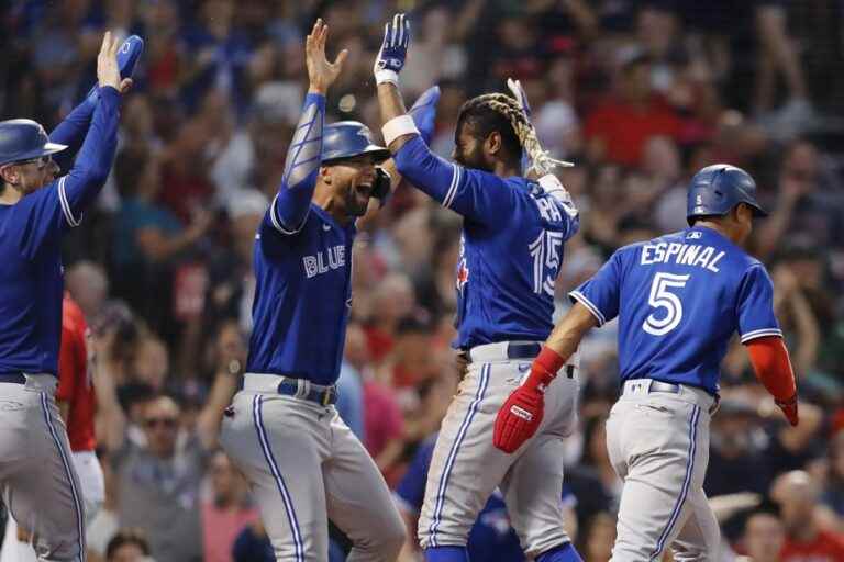 Blue Jays score 28 points against Red Sox