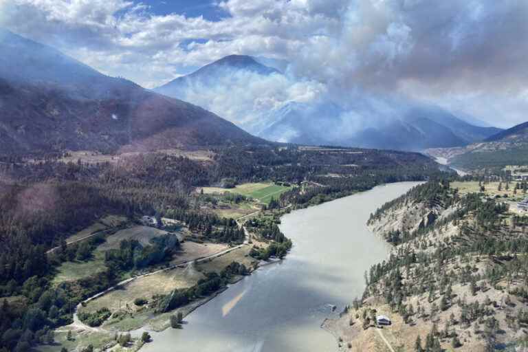 British Columbia |  Hot, dry weather will fuel wildfire near Lytton