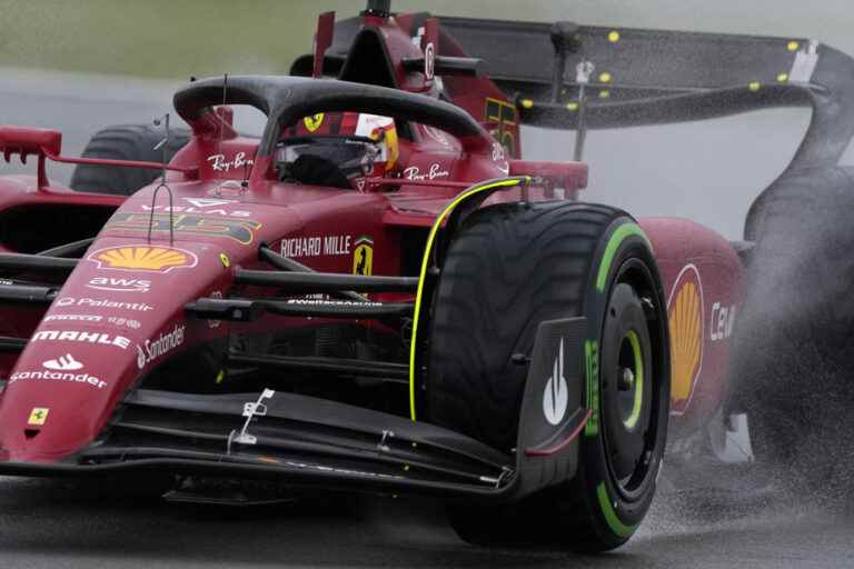 British Grand Prix |  Carlos Sainz gets his first pole position, Nicholas Latifi 10th