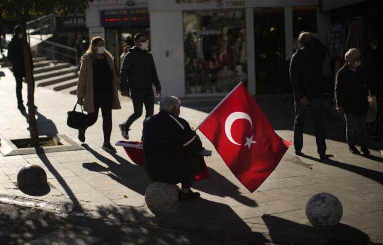 Canada will use the traditional spelling Türkiye