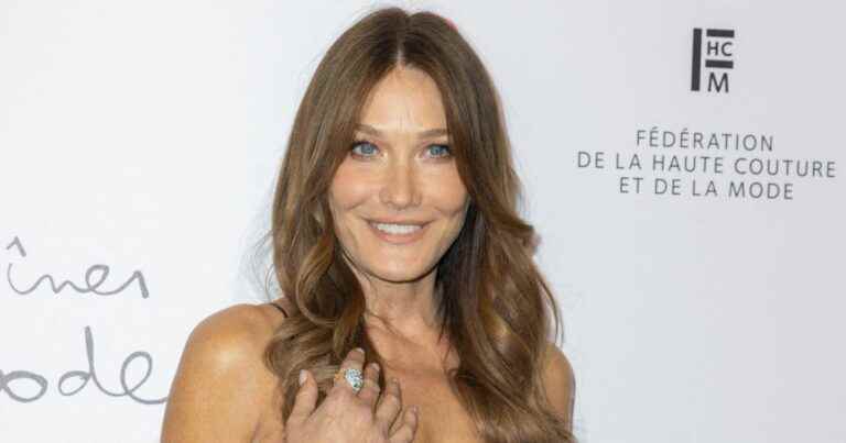 Carla Bruni reveals herself without any artifice, she is sublime!