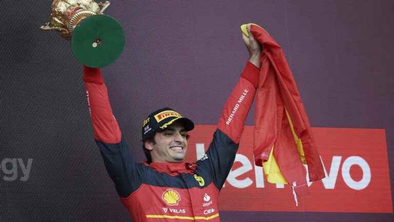 Carlos Sainz earns first career win after crazy British Grand Prix