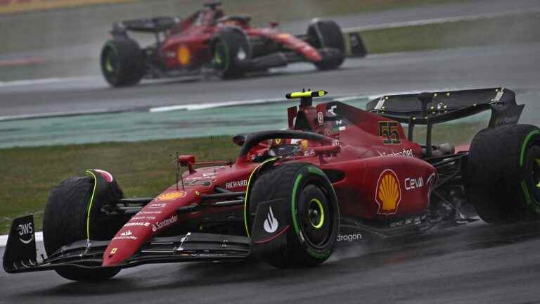 Carlos Sainz signs the first pole of his career, ahead of Max Verstappen and Charles Leclerc