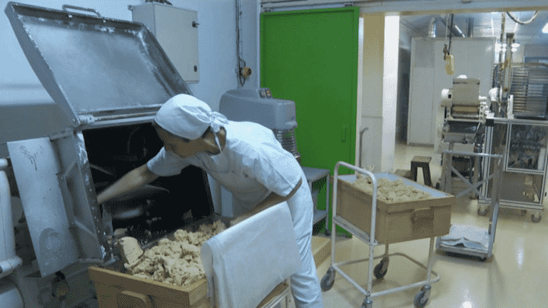 Chalais monastery: biscuits made by nuns