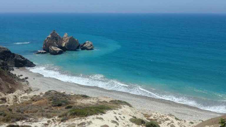 Cyprus: desperately looking for tourists