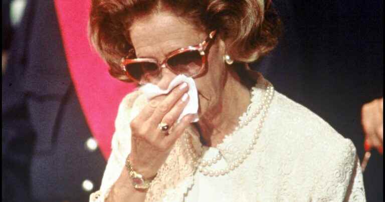 Death of King Baudouin of Belgium: the emotion of Queen Fabiola during his funeral, heartbreaking photos