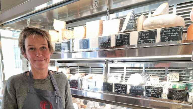 Élodie Deruelle, cheese maker in Bordeaux in Gironde