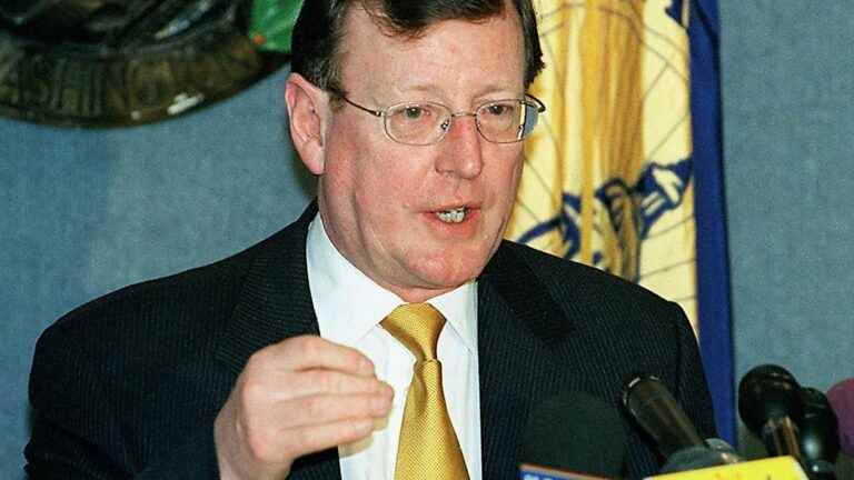 Former Prime Minister David Trimble dies aged 77