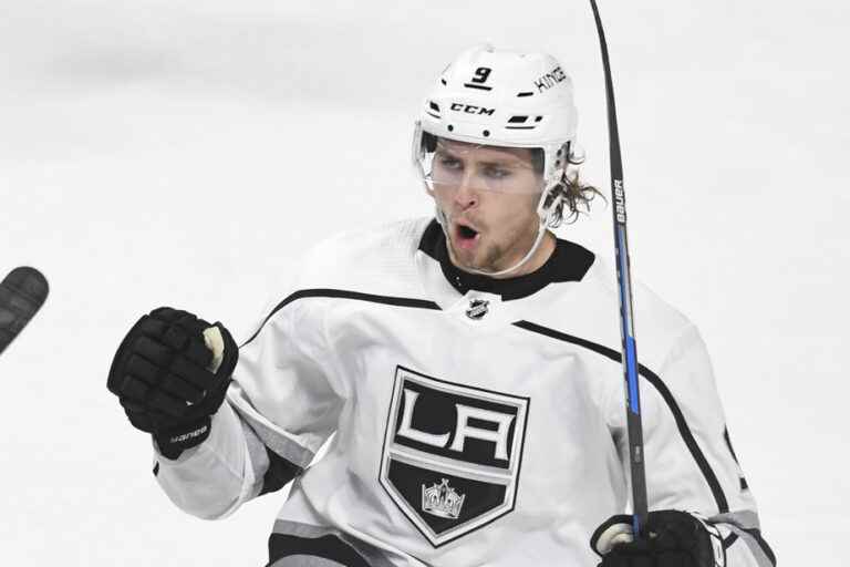 Four-year contract extension for Adrian Kempe