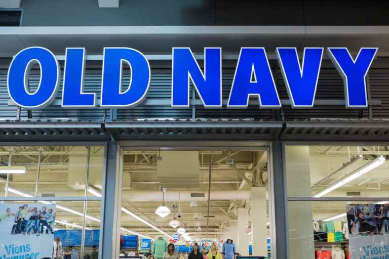 General manager of Gap and Old Navy stores resigns