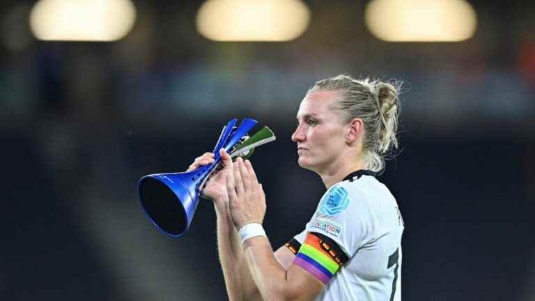 German striker Alexandra Popp, star of the Euro