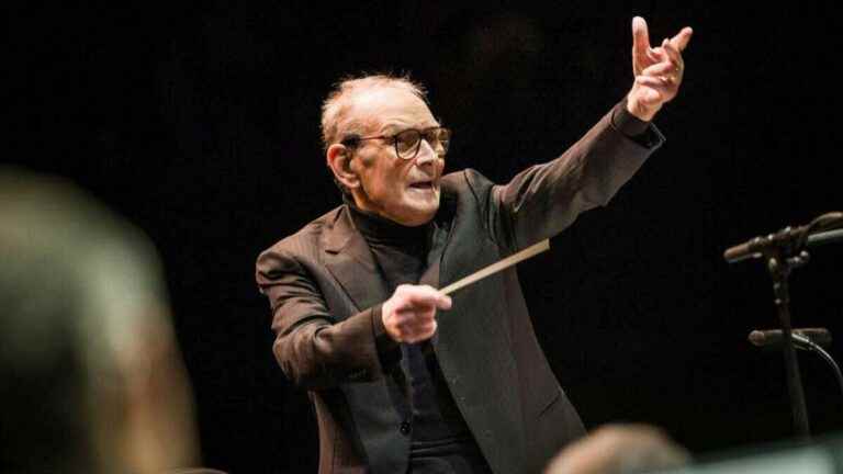 Giuseppe Tornatore signs a great documentary on Morricone, maestro of film music