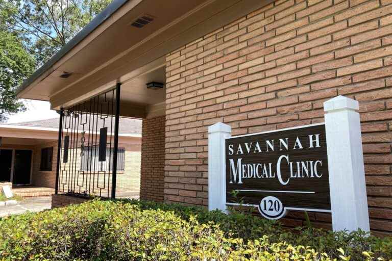 In one month, 43 US clinics stopped performing abortions