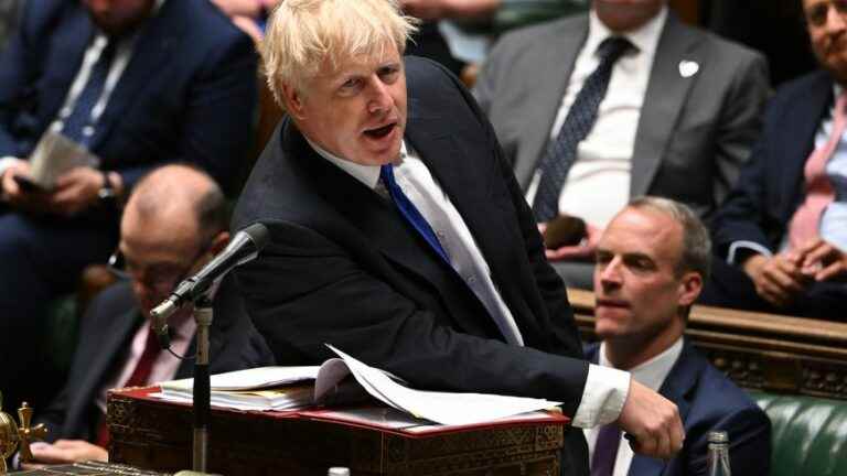 In the United Kingdom, Boris Johnson in great difficulty in the face of a multitude of resignations in his camp