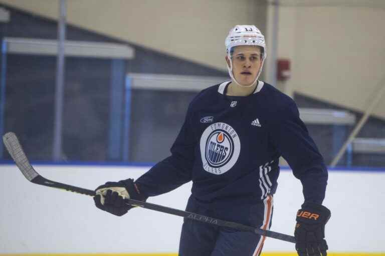 Jesse Puljujarvi agrees with the Oilers on a contract of three million for one year