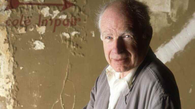 Legendary British director Peter Brook, designer of ’empty space’ in theatre, dies at 97