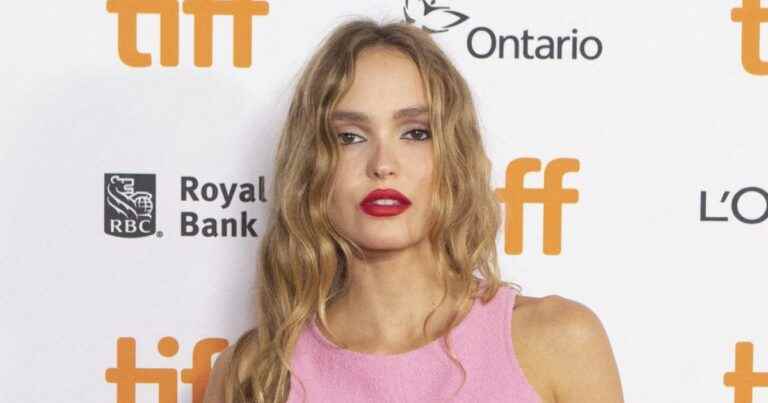 Lily-Rose Depp: After the trial, she breaks the silence to support her lover