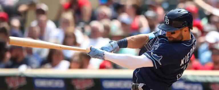 MLB: Kiermaier stuns Red Sox