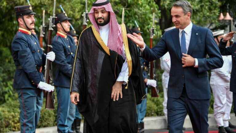 the return to grace of the Saudi crown prince on the international scene, in three stages