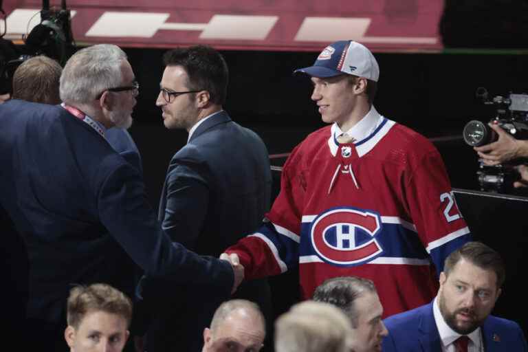 NHL Draft |  The CH begins the second day by selecting Owen Beck