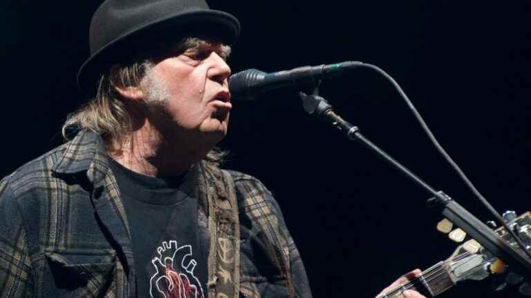 Neil Young’s ‘lost’ album released 21 years after it was recorded