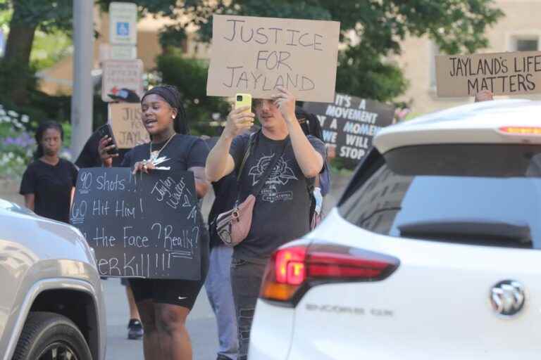 Ohio |  Protests after the death of a young African American killed by the police