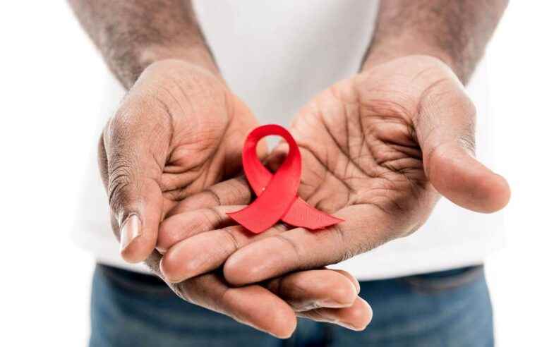 Organizations want more funding from Ottawa for AIDS research