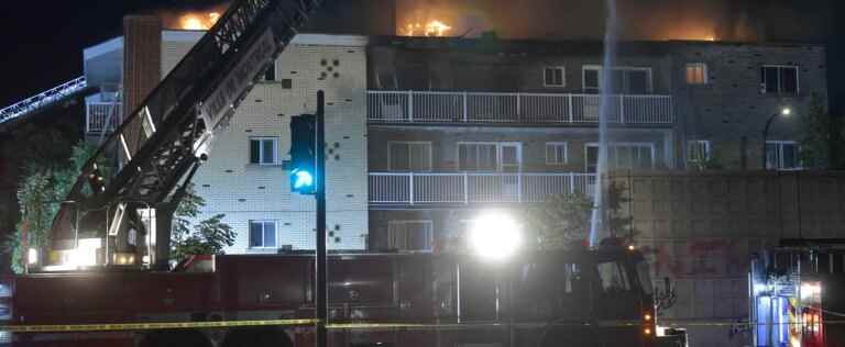 [PHOTOS] Montreal: major fire in two residential buildings