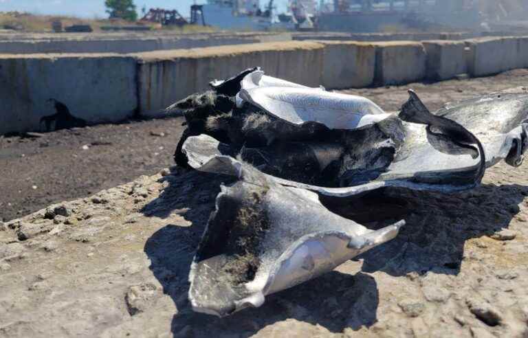 Russia again bombs the Ukrainian port of Odessa