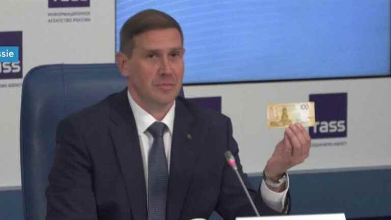 Russia presents a patriotic note against the background of the financial crisis