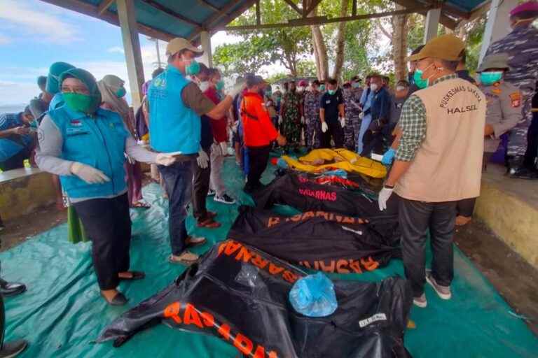 Shipwreck of a ferry in Indonesia: at least 9 dead