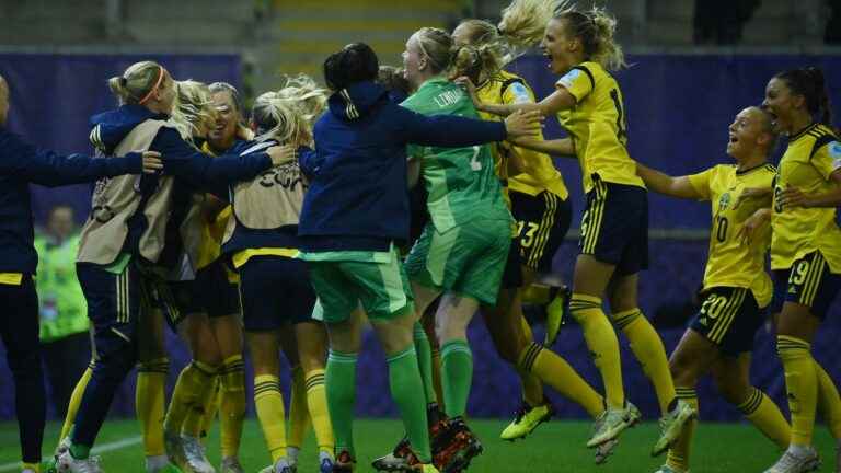 Sweden escape Belgian trap to reach semi-finals