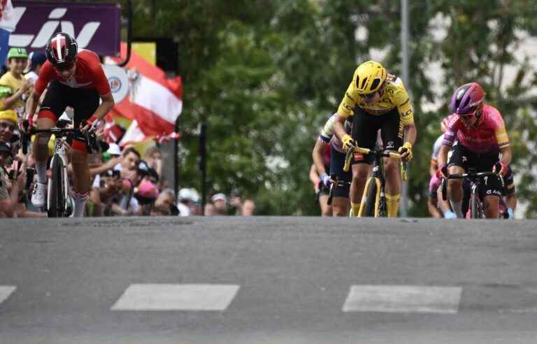 The 2024 Olympics could kick the Tour de France out of Paris