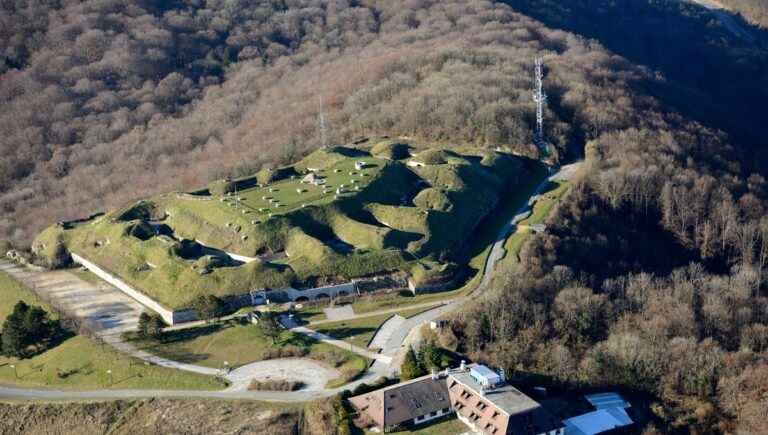 The Pays de Montbéliard, its heritage, its forts and the stained glass windows of Fernand Léger